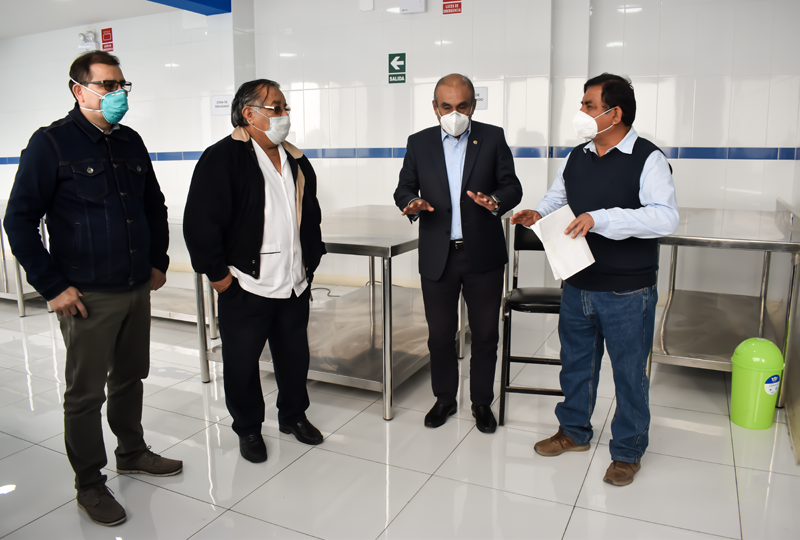 Emtrafesa como parte del programa municipal “Respuesta Rápida Comunitaria COVID-19” hizo la entrega de 50.000 dosis de ivermectina.