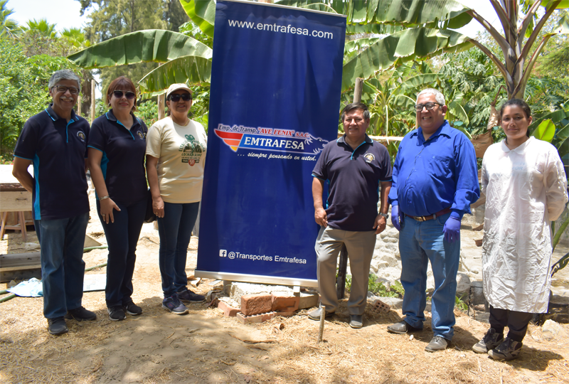 Emtrafesa entrega aporte económico a Grupo GRAM-Trujillo para recuperación y rehabilitación de pingüinos.