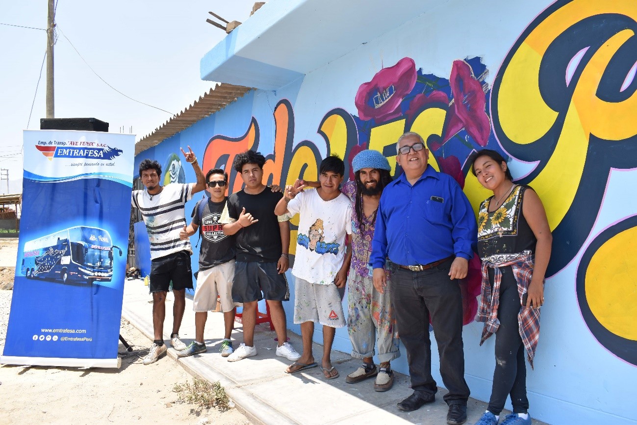 Emtrafesa traslado a artistas de colectivo AYLLU GUTA para participar en proyecto CALZART.